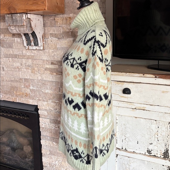 Anthropologie fair isle tunic pullover sweater in mint green Christmas trees - Picture 10 of 16